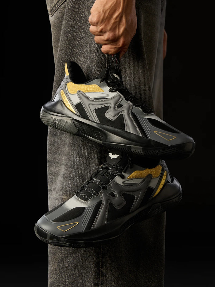 Fyneshyt Sneakers — Batman
